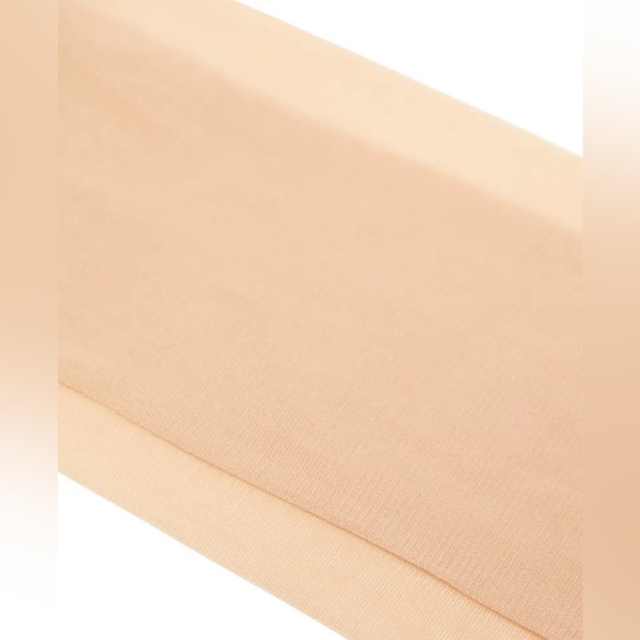 NWT Anthropologie SWEDISH STOCKINGS Elin 20-Denier Tights Size Medium - Picture 2 of 8